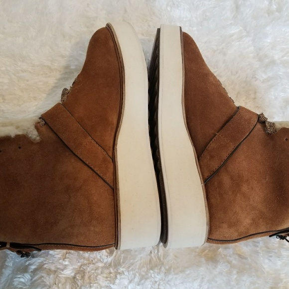 Coach Urban Hiker High Top Boots in Saddle Tan NWT - Picture 8 of 8